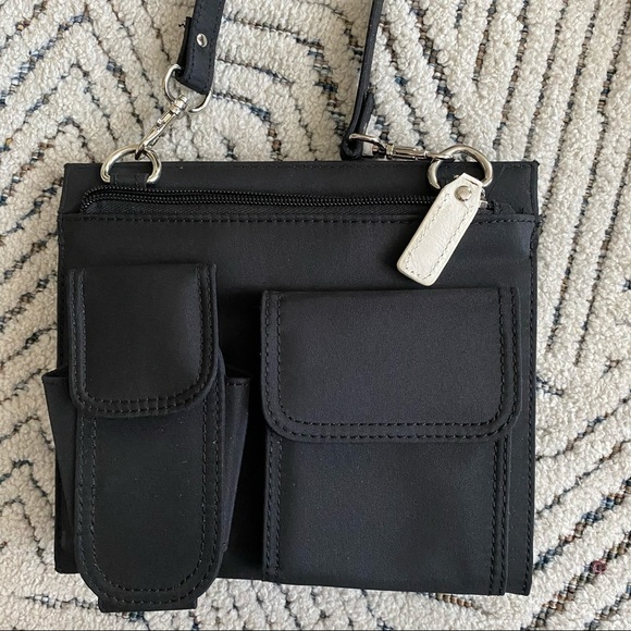 Rowallan Tess Travel Crossover Purse Black - Picture 3 of 10